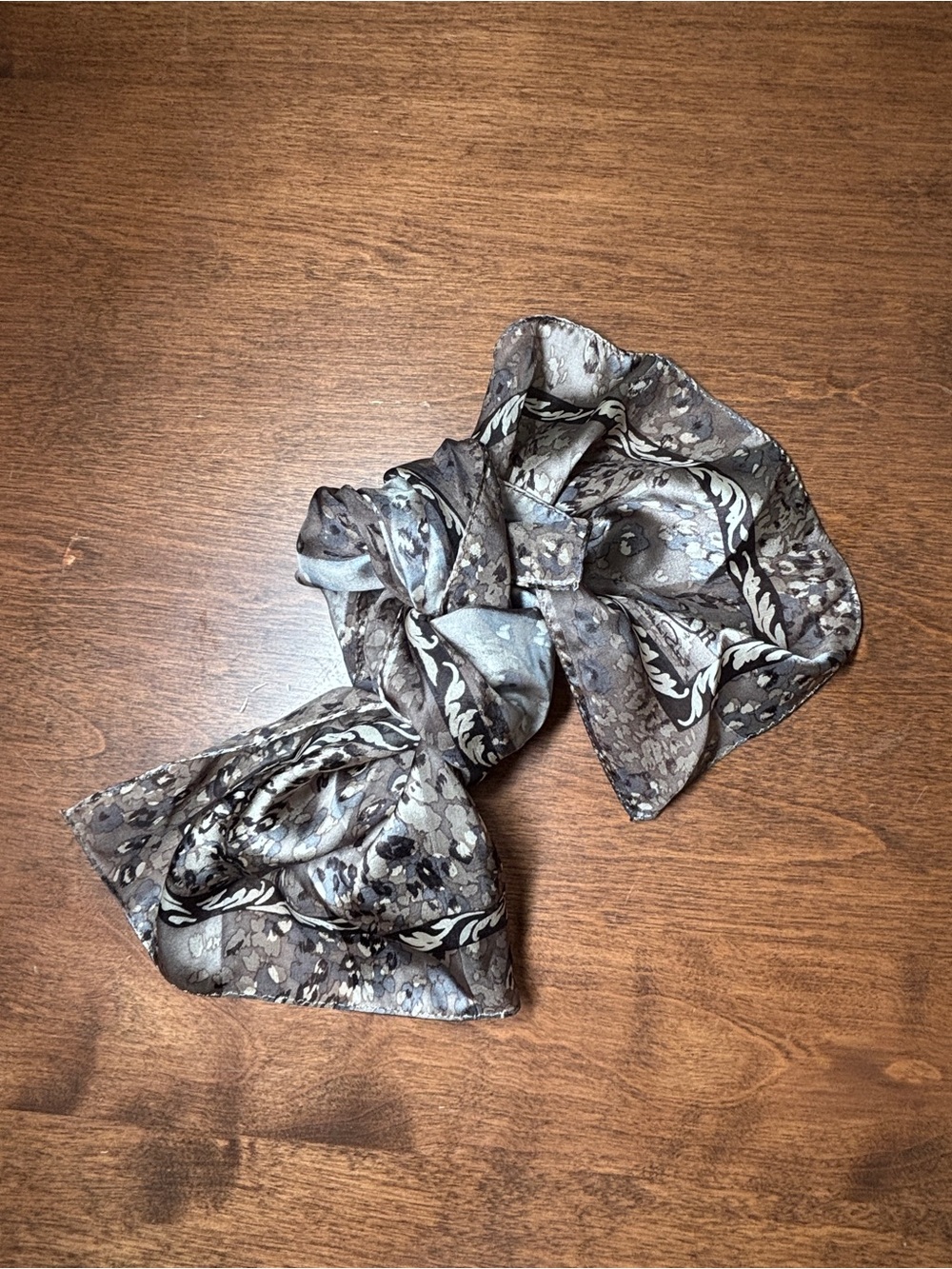 Floral Gray Lightweight Women's Scarf